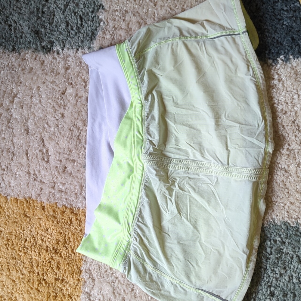 Lululemon Neon Green Running Skort sz 6